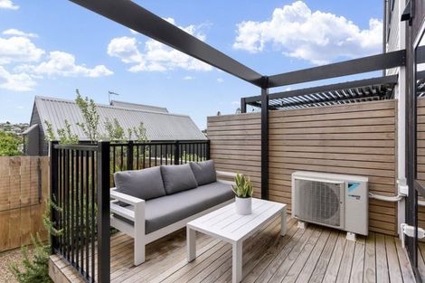 Photo of property in 4/15 Tilden Avenue, Hillcrest, Auckland, 0627