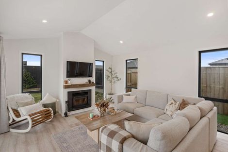 Photo of property in 40 Sandhurst Drive, Rolleston, 7615