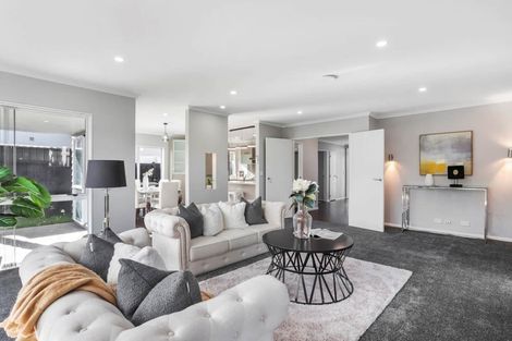 Photo of property in 20a Karamu Street, Te Atatu Peninsula, Auckland, 0610