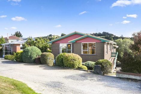 Photo of property in 7 Centennial Road, Fairfield, Dunedin, 9018