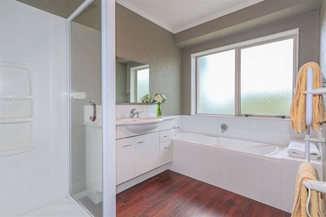 Photo of property in 145 Hall Road, Rangiriri, Te Kauwhata, 3782