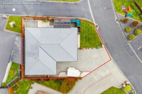 Photo of property in 21 Woodland Mews, Wainuiomata, Lower Hutt, 5014