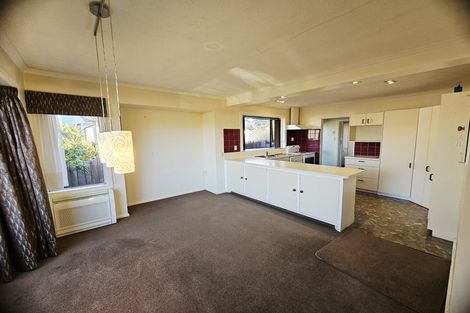 Photo of property in 36 Springbank Street, Bryndwr, Christchurch, 8053