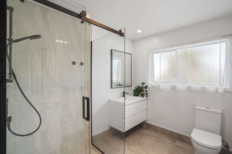 Photo of property in 7 Glengowan Place, Conifer Grove, Takanini, 2112