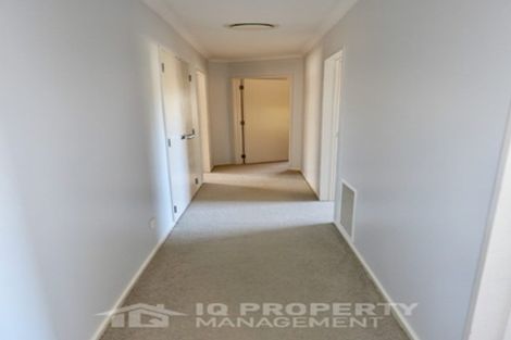 Photo of property in 11 Cognac Place, Henderson, Auckland, 0612