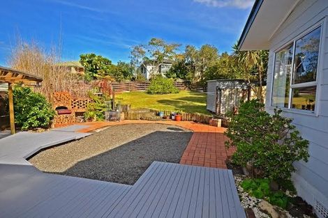 Photo of property in 9 Triangle Road, Massey, Auckland, 0614