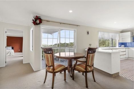 Photo of property in 11 Homewood Place, Chatswood, Auckland, 0626