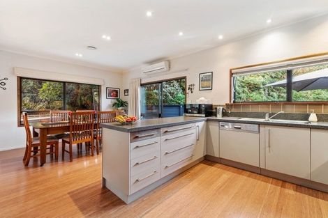 Photo of property in 5 Summit Road, Lake Okareka, Rotorua, 3076