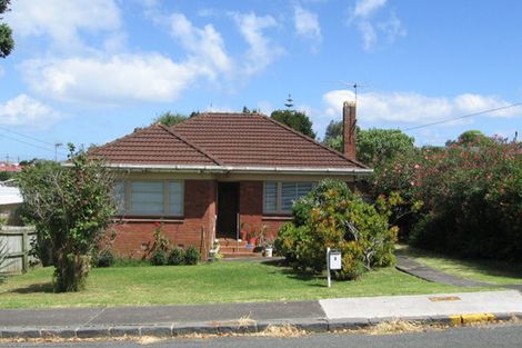 Photo of property in 2 Puka Street, Onehunga, Auckland, 1061