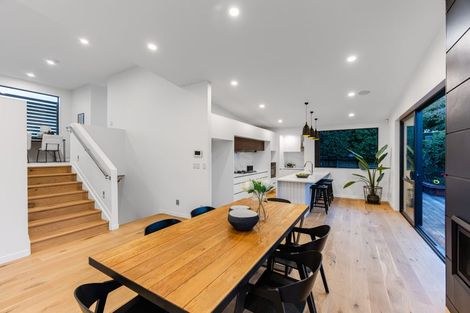 Photo of property in 16 Te Oneroa Way, Long Bay, Auckland, 0630