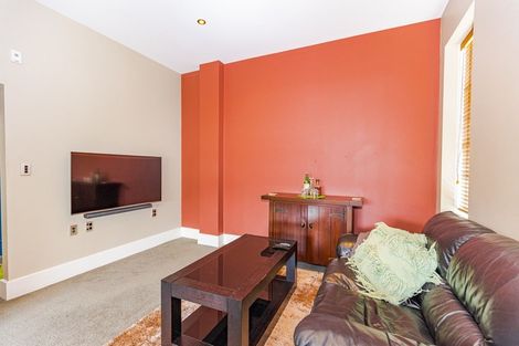 Photo of property in 2o Victoria Avenue, Whanganui, Wanganui, 4500