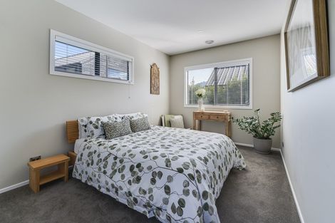 Photo of property in 11 Jacks Point Rise, Jacks Point, Queenstown, 9371