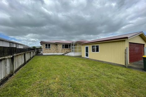 Photo of property in 22 Scott Road, Papakura, 2110