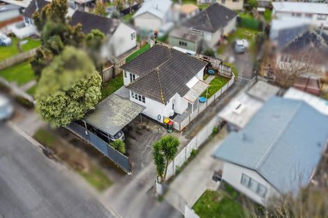 Photo of property in 6 Kenney Crescent, Fairfield, Hamilton, 3214