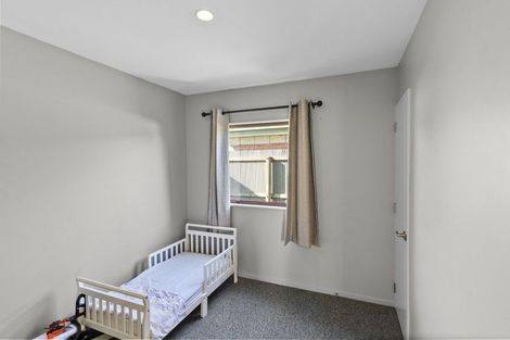 Photo of property in 26 Fenchurch Street, Northcote, Christchurch, 8052