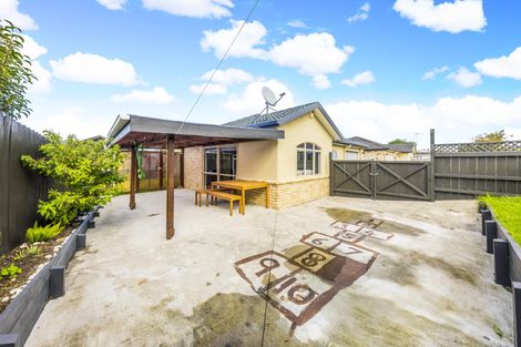 Photo of property in 14 Ashmere Lane, Weymouth, Auckland, 2103