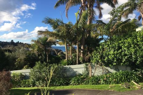 Photo of property in 20 Browns Bay Road, Rothesay Bay, Auckland, 0630