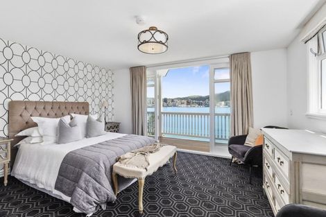 Photo of property in 322 Oriental Parade, Oriental Bay, Wellington, 6011