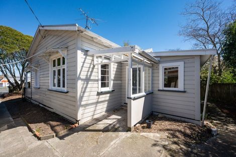 Photo of property in 1/38 Parkers Road, Tahunanui, Nelson, 7011