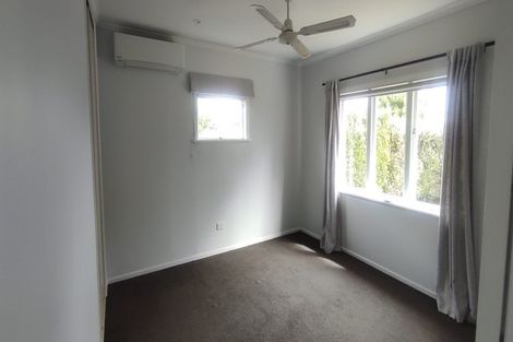 Photo of property in 41a Alma Crescent, Papakura, 2110