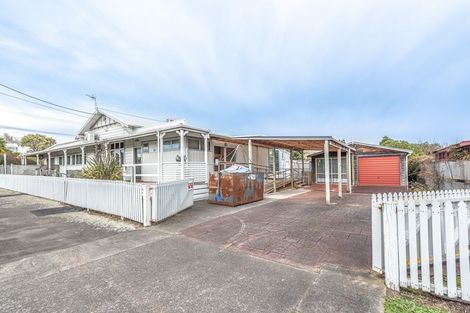 Photo of property in 1 Moore Avenue, Tawhero, Whanganui, 4501