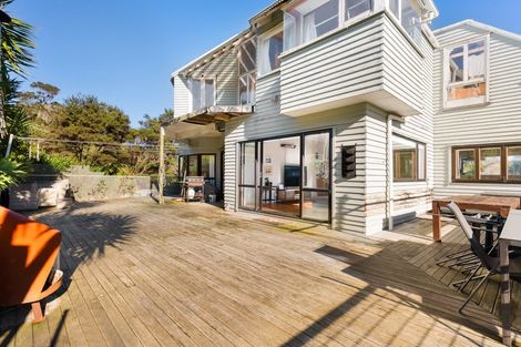 Photo of property in 185a Greenhithe Road, Greenhithe, Auckland, 0632