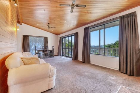 Photo of property in 71 Cable Bay Block Road, Cable Bay, 0420