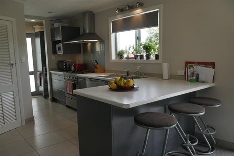 Photo of property in 87 One Tree Point Road, One Tree Point, 0118