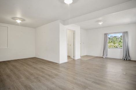 Photo of property in 9 Simon Ellice Drive, Bayview, Auckland, 0629