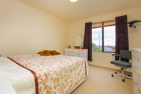 Photo of property in 26 Brittany Drive, Henderson, Auckland, 0612