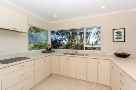 Photo of property in 16d Burns Street, Westown, New Plymouth, 4310