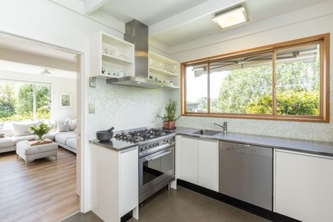 Photo of property in 22 Aotea Crescent, Havelock North, 4130