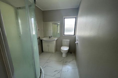 Photo of property in 15a Secretariat Place, Randwick Park, Auckland, 2105