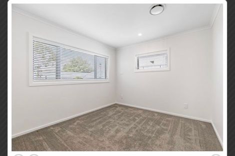 Photo of property in 8 Waihanga Way, Bucklands Beach, Auckland, 2014