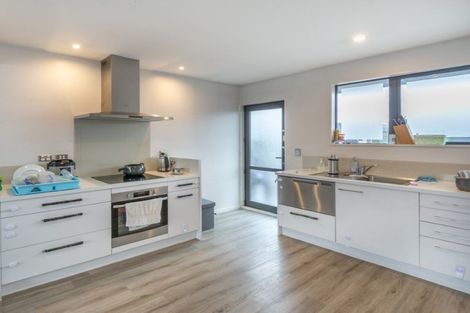 Photo of property in 1/22 Springfield Road, Saint Albans, Christchurch, 8014