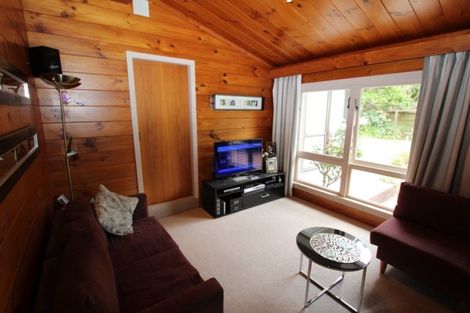 Photo of property in 28a Whanake Street, Titahi Bay, Porirua, 5022