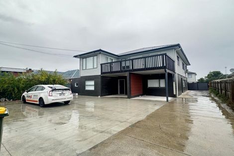 Photo of property in 720 Massey Road, Mangere, Auckland, 2022