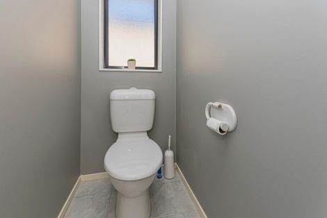 Photo of property in 12 Reybert Place, Massey, Auckland, 0614