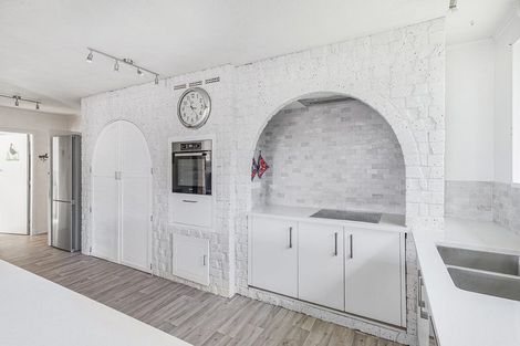 Photo of property in 10 Perry Place, Bader, Hamilton, 3206