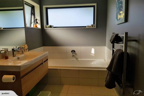 Photo of property in 2 Millbrae Place, Pokeno, 2402