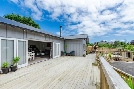 Photo of property in 19 Kew Grove, Raumati Beach, Paraparaumu, 5032
