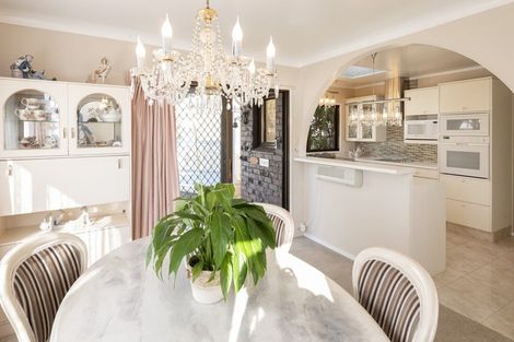 Photo of property in 7 Te Akau Crescent, Bucklands Beach, Auckland, 2012