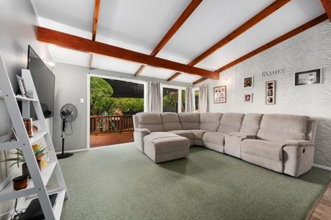 Photo of property in 11a Norana Road, Maoribank, Upper Hutt, 5018