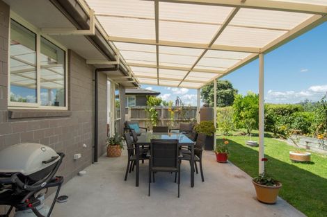 Photo of property in Waterview Estate, 18/4 Greystone Place, Omokoroa, 3114