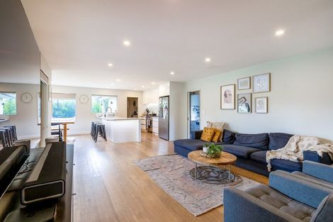 Photo of property in 4 Norglen Lane, Riverhead, 0820