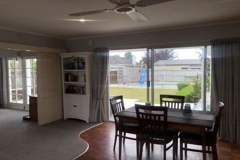 Photo of property in 15 Seamer Place, St Andrews, Hamilton, 3200