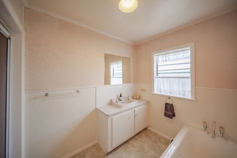 Photo of property in 31 James Foley Avenue, Pirimai, Napier, 4112