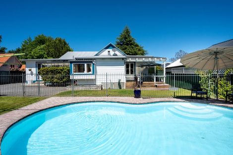 Photo of property in 81 Te Mata Road, Havelock North, 4130