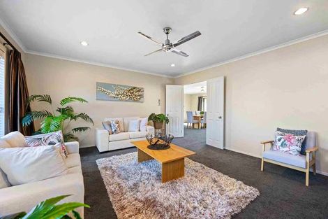 Photo of property in 6 Magellan Rise, Flagstaff, Hamilton, 3210