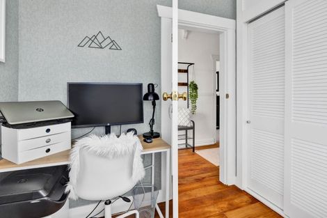 Photo of property in 44 Upjohn Street, Brooklands, New Plymouth, 4310